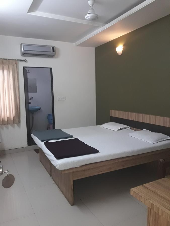 Hotel Pariwar Aurangabad  Eksteriør bilde