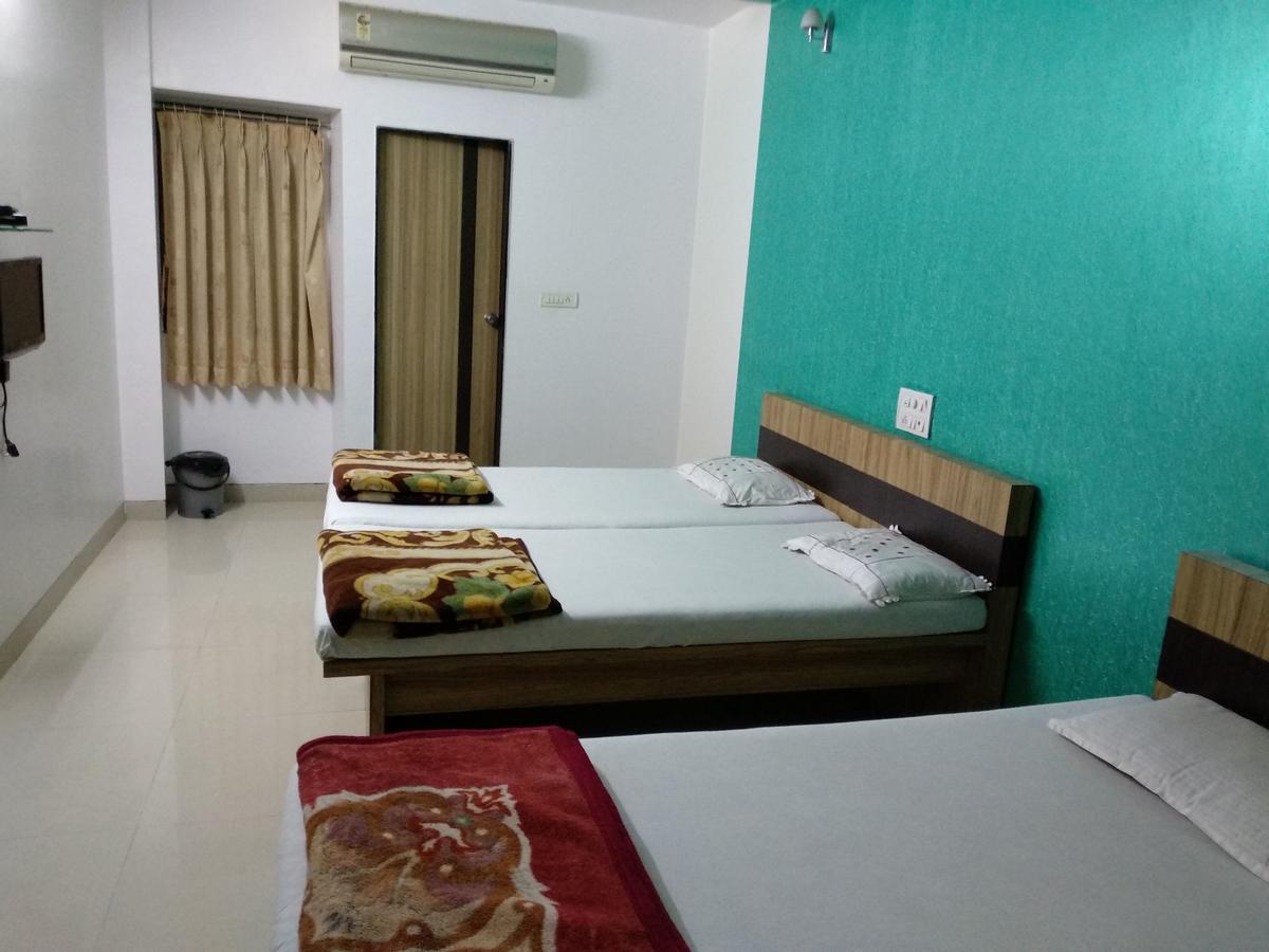 Hotel Pariwar Aurangabad  Eksteriør bilde